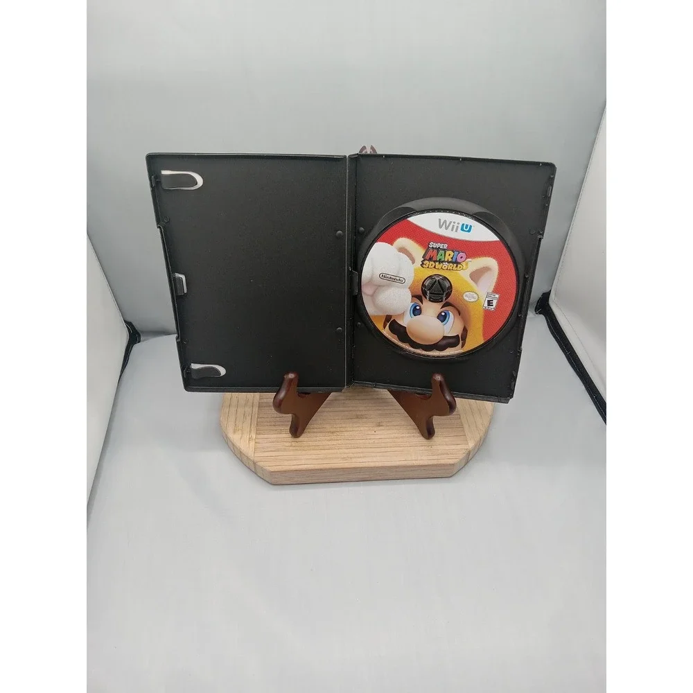 Super Mario 3D World (Nintendo Wii‎ U, 2013) Disc Only